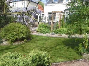 Peters hoveniersbedrijf uit Koudekerk aan den Rijn, het adres voor uw natuurlijke en diervriendelijke tuin