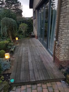 Peters hoveniersbedrijf uit Koudekerk aan den Rijn, het adres voor het maken van uw vlonder